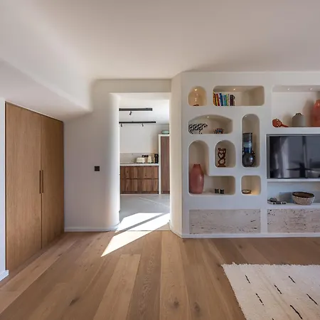 Oasis House *