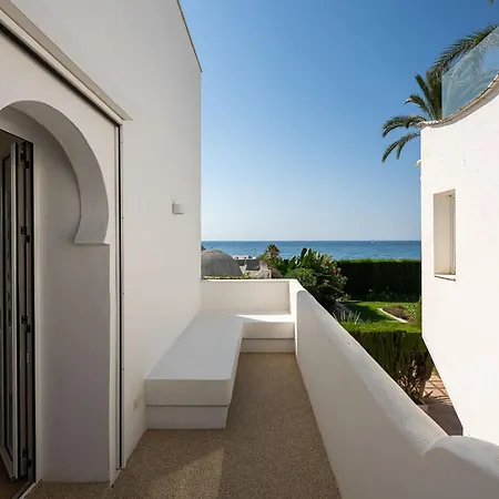 Oasis House ماربيا