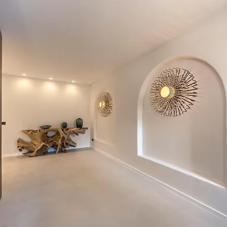 Oasis House ماربيا