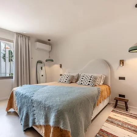 Oasis House ماربيا