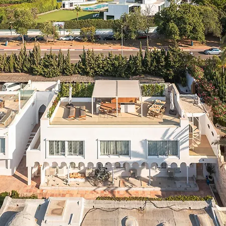 Oasis House بيت للعطل