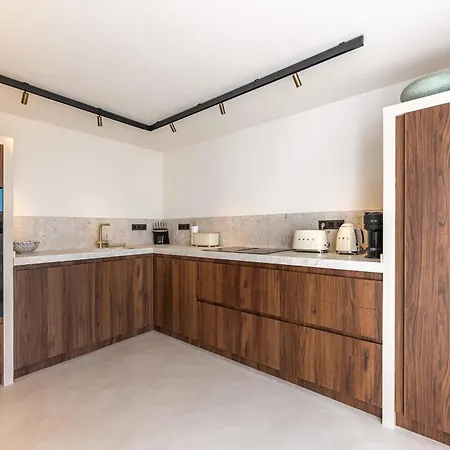 Oasis House * ماربيا