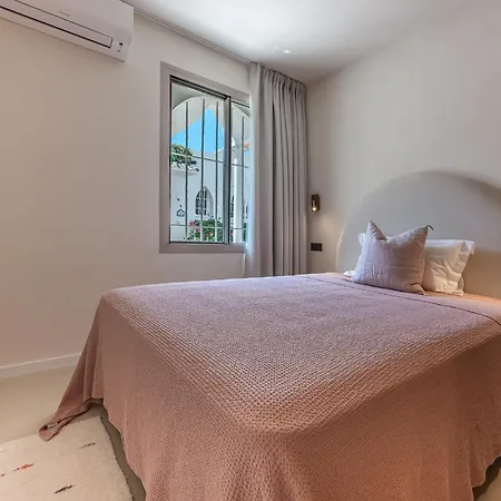 Oasis House * ماربيا